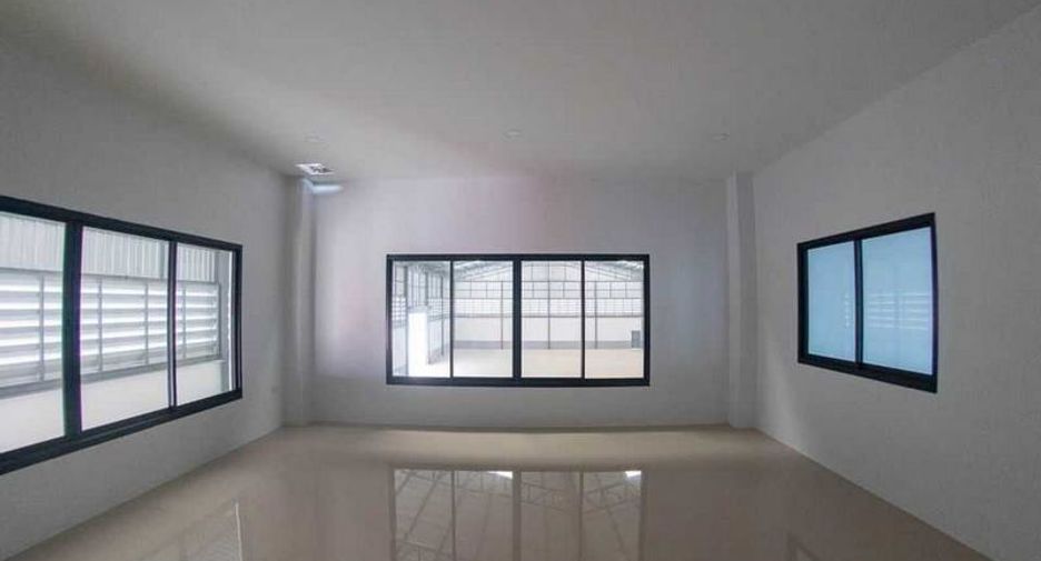 For sale warehouse in Mueang Nonthaburi, Nonthaburi