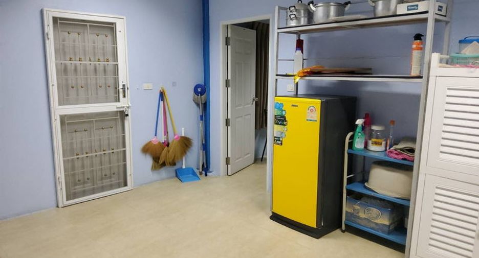 For sale warehouse in Mueang Nonthaburi, Nonthaburi