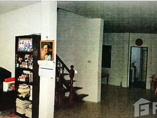 For sale 3 bed townhouse in Mueang Phetchaburi, Phetchaburi