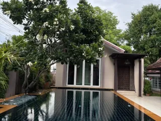 For rent 5 bed villa in Hang Dong, Chiang Mai