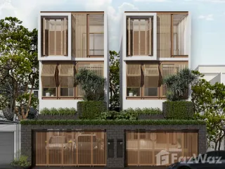 For sale 4 bed villa in Huai Khwang, Bangkok