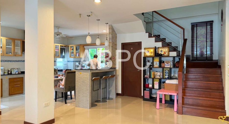 À vendre 4 chambres maison à Mueang Rayong, Rayong