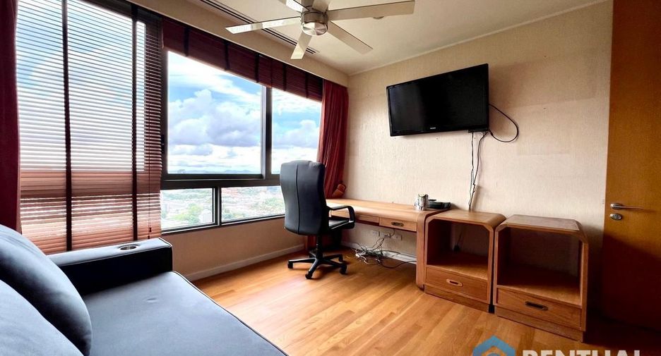 For sale 3 bedrooms condo in North Pattaya, Pattaya