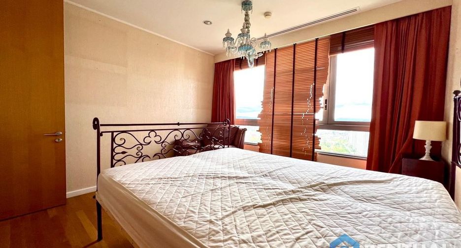 For sale 3 bedrooms condo in North Pattaya, Pattaya