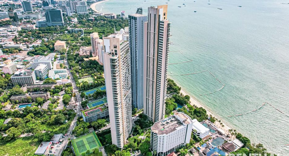 For sale 3 bedrooms condo in North Pattaya, Pattaya