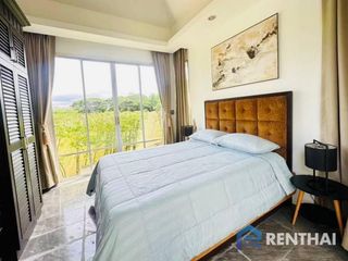 For sale 4 bedrooms house in Jomtien, Pattaya