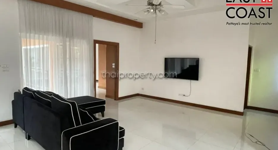 Haus zur Miete mit 5 Zimmer in Bang Lamung, Chonburi