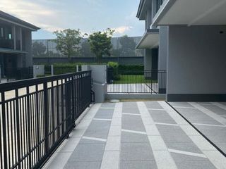 For sale そして for rent 4 Beds house in Bang Kapi, Bangkok