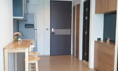 For sale 1 Beds condo in Sathon, Bangkok