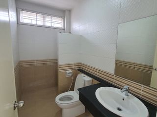 For sale 3 bed townhouse in Bang Khae, Bangkok