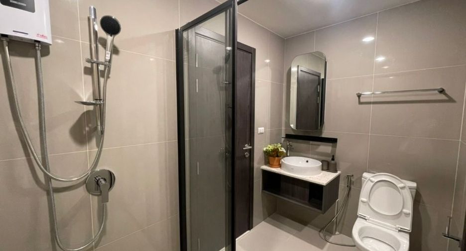 For rent 1 bed condo in Huai Khwang, Bangkok