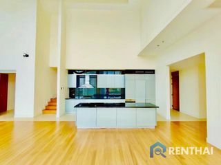 For sale 4 ベッドルーム condo in Bang Lamung, Chonburi