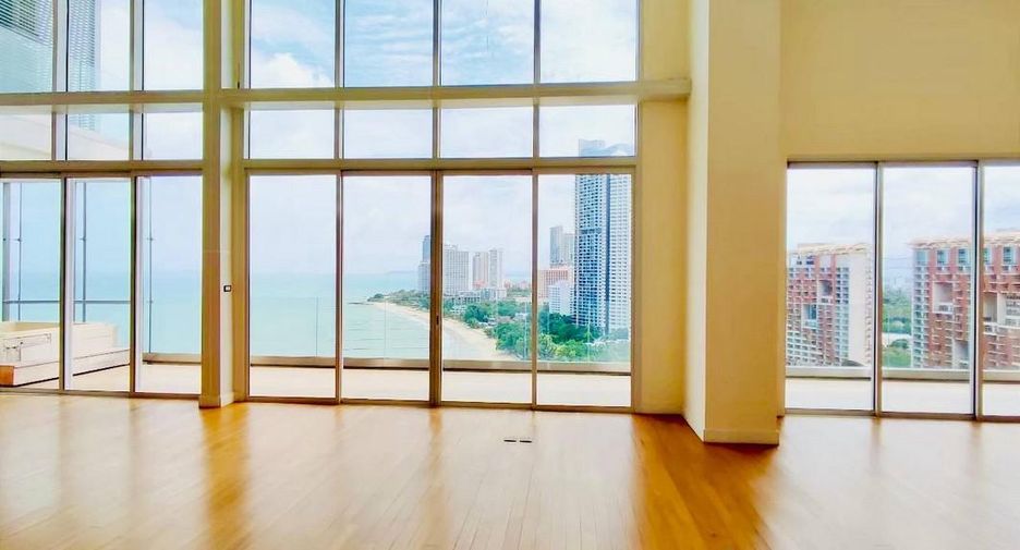 For sale 4 bedrooms condo in Bang Lamung, Chonburi