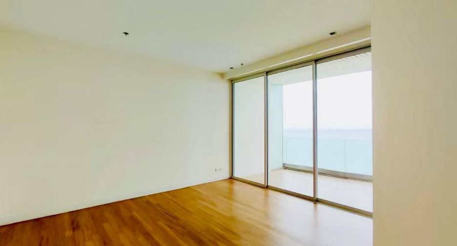 For sale 4 bedrooms condo in Bang Lamung, Chonburi
