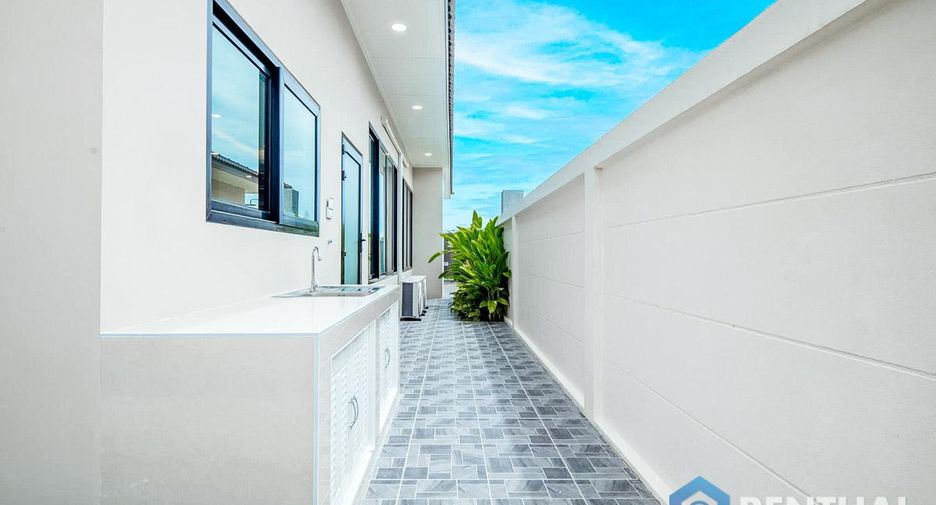 For sale 3 bedrooms villa in Bang Lamung, Chonburi