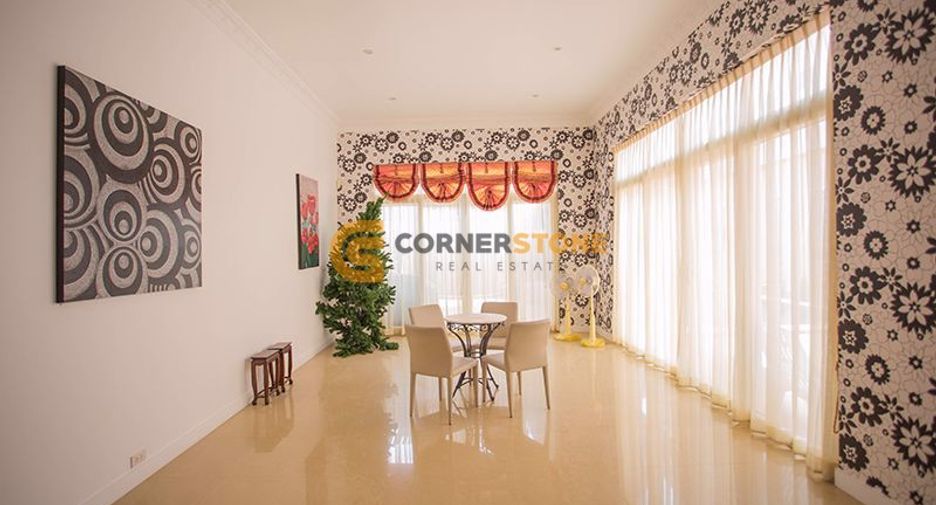 À louer et à vendre 5 chambres maison à Bang Lamung, Chonburi