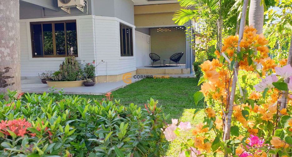 For rent and for sale 3 bedrooms house in Huay Yai, Pattaya