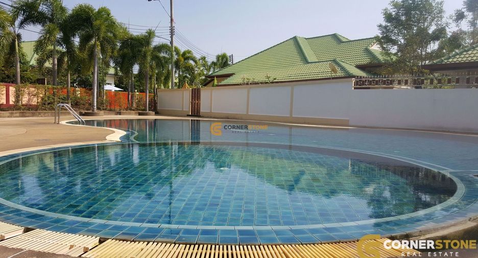 For rent and for sale 3 bedrooms house in Huay Yai, Pattaya