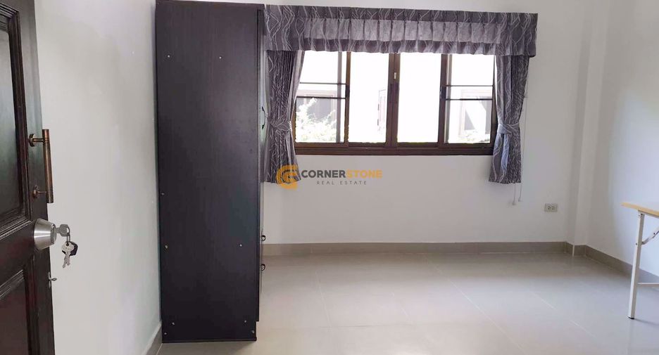 For rent and for sale 3 bedrooms house in Huay Yai, Pattaya