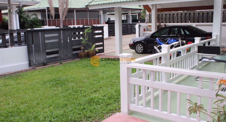 For rent and for sale 4 bedrooms house in East Pattaya, Pattaya