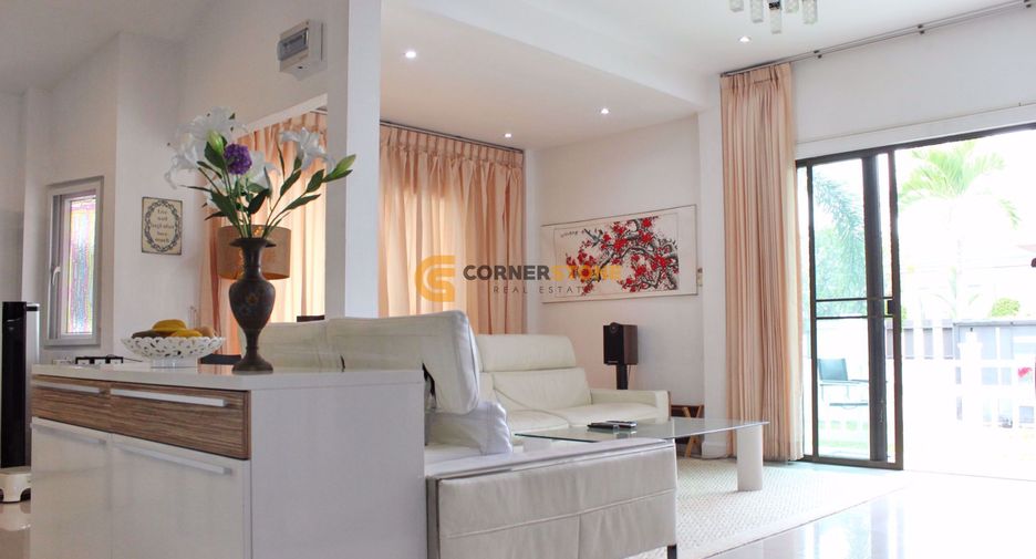For rent and for sale 4 bedrooms house in East Pattaya, Pattaya
