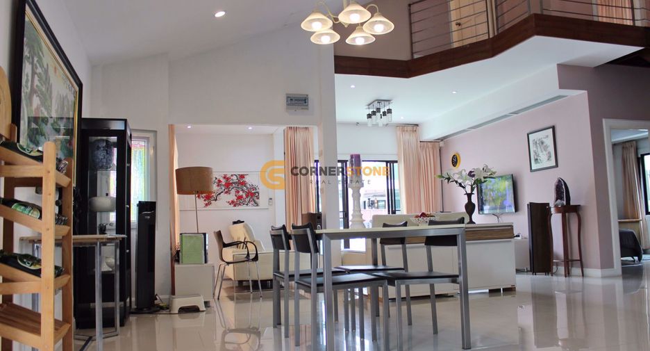 For rent and for sale 4 bedrooms house in East Pattaya, Pattaya