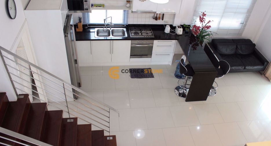 For rent and for sale 4 bedrooms house in East Pattaya, Pattaya