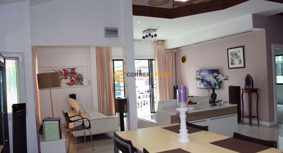 For rent and for sale 4 bedrooms house in East Pattaya, Pattaya