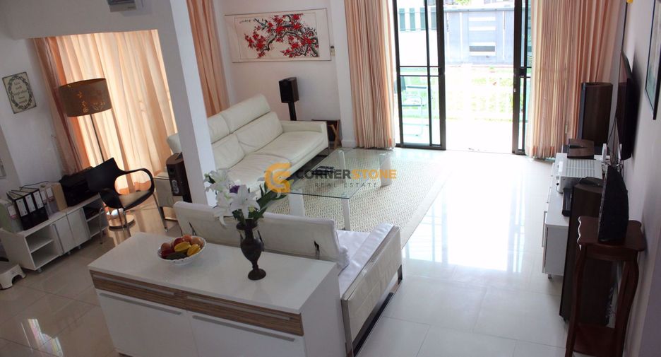 For rent and for sale 4 bedrooms house in East Pattaya, Pattaya