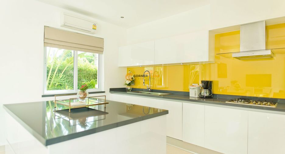 For rent and for sale 3 bedrooms house in Bang Lamung, Chonburi