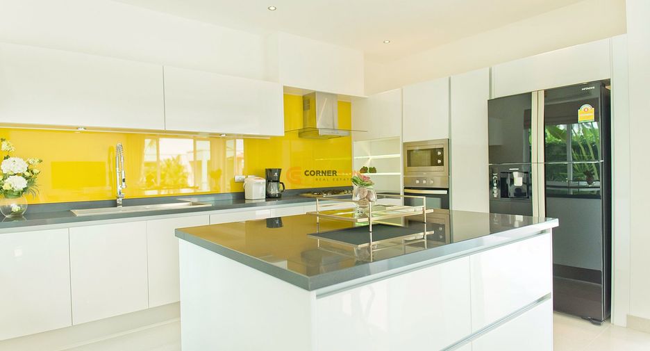 For rent and for sale 3 bedrooms house in Bang Lamung, Chonburi