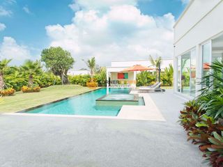 For rent and for sale 3 bedrooms house in Bang Lamung, Chonburi