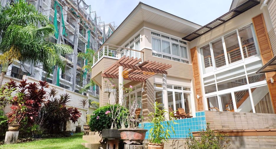 For sale 3 bedrooms house in Sattahip, Chonburi