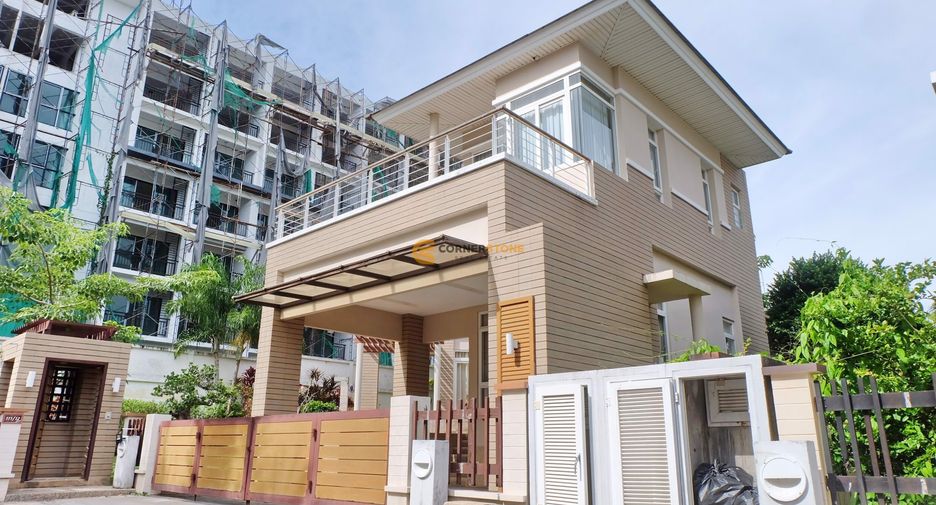 For sale 3 bedrooms house in Sattahip, Chonburi