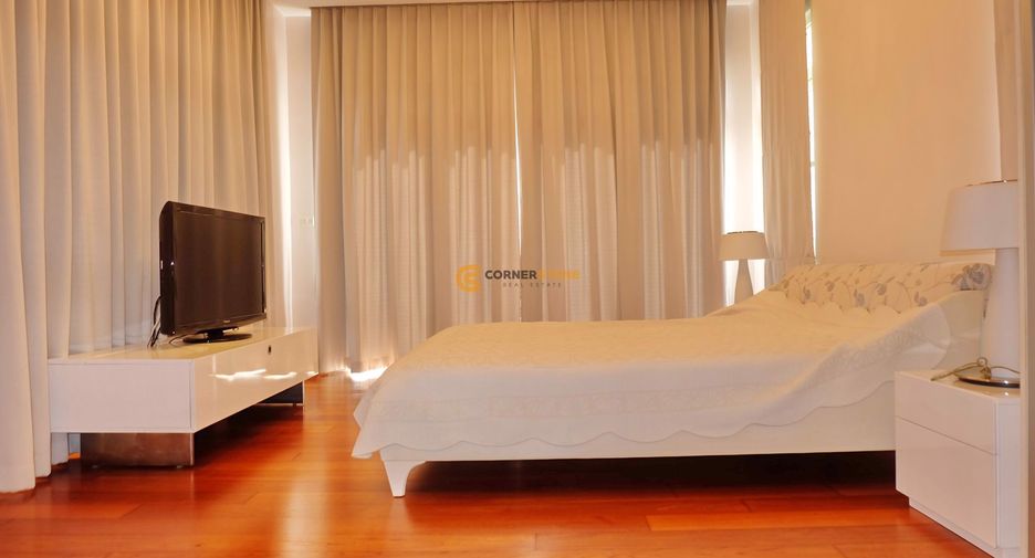 For sale 3 bedrooms house in Sattahip, Chonburi