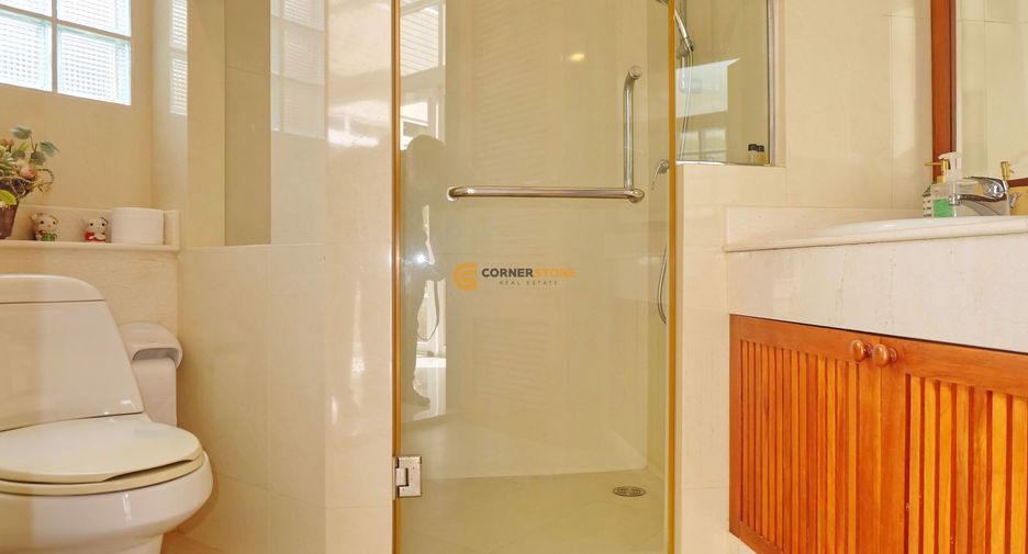 For sale 3 bedrooms house in Sattahip, Chonburi