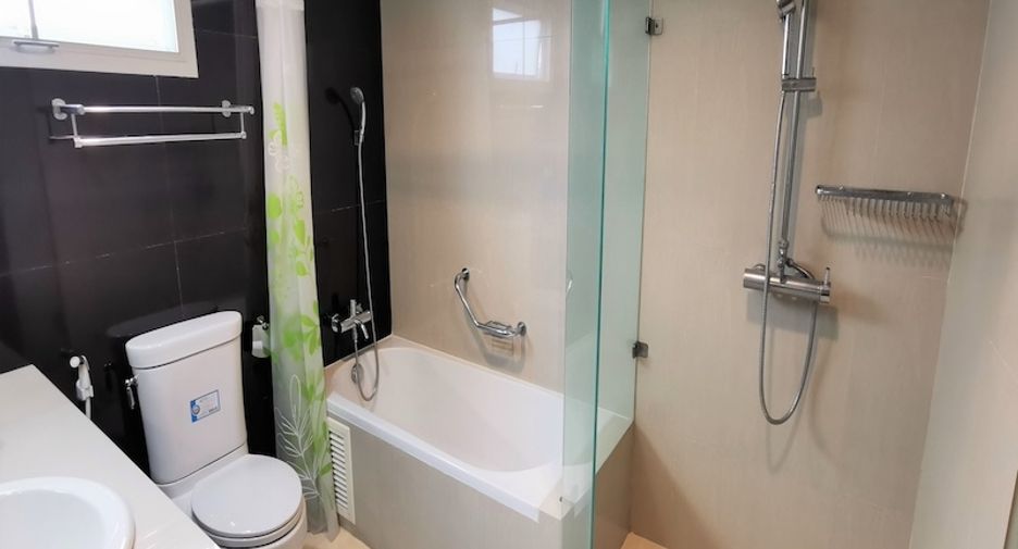 For rent 2 bedrooms office in Watthana, Bangkok