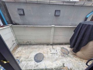 For sale 3 bed townhouse in Khlong Toei, Bangkok