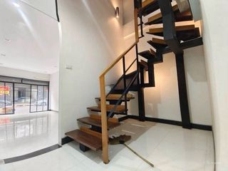 For rent そして for sale retail Space in Samphanthawong, Bangkok