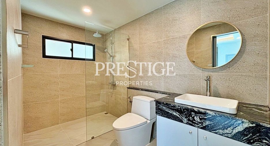 À vendre 4 chambres maison à Bang Lamung, Chonburi