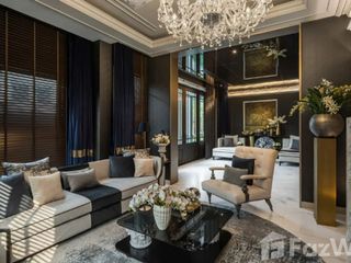 For sale 4 Beds house in Taling Chan, Bangkok