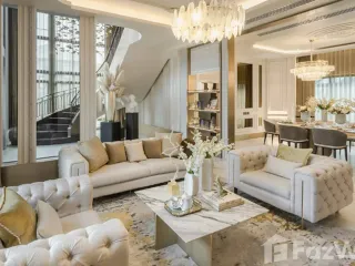 For sale 4 Beds house in Taling Chan, Bangkok