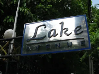 For sale 4 bed condo in Khlong Toei, Bangkok