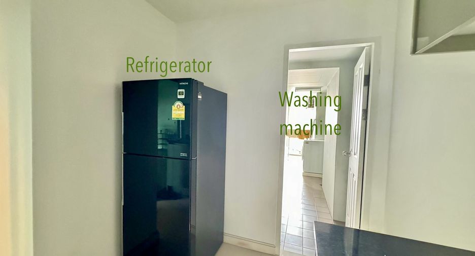 For rent 3 bed condo in Huai Khwang, Bangkok