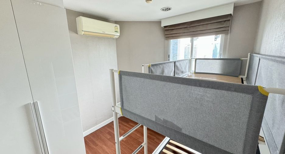 For rent 3 bed condo in Huai Khwang, Bangkok