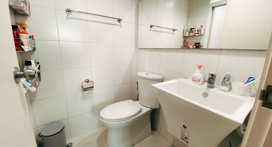 For sale 1 Beds condo in Lak Si, Bangkok