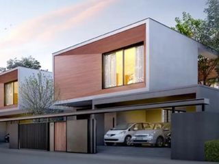 For sale 3 bed townhouse in Mueang Surat Thani, Surat Thani
