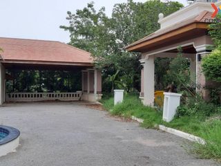 For sale 5 bed house in Sawankhalok, Sukhothai
