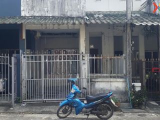 For sale 3 bed townhouse in Hat Yai, Songkhla