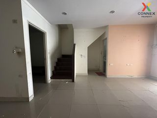 For sale 4 Beds townhouse in Lam Luk Ka, Pathum Thani